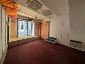 Local commercial Privas 27.83 m2