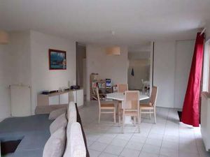 Location Maison à Vitré Champ De Foire-La Fleuriais (35500) : à louer / 86m² Vitré Champ D