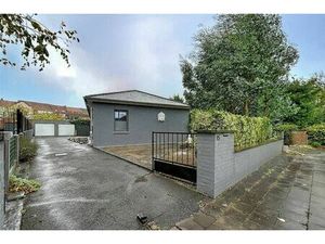 Maison à vendre avec garage et 3 chambres   Mouscron (VBD70552)