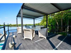 Péniche 4 pièces 185 m² à vendre / acheter bezons 95870 ? | ERA Immobilier