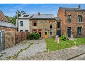 Maison à vendre à Impasse de la Brasserie 15-17 Rochefort (VBD70107)