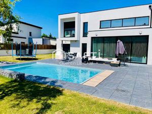 Vente maison 9 pièces 187 m² Angers (49000)