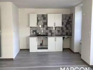 APPARTEMENT F1 BIS RENOVÉ EN RDC A VALLIERE