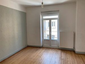 Location appartement 4 pièces 72 m² à Metz (57000)