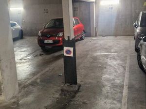 Deux places de parking souterrain gare ST Charles