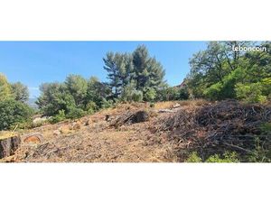 Terrain 870 m² Aubagne