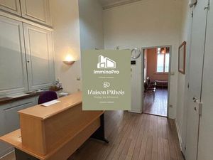 Local commercial 75 m² Marseille