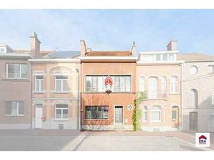 Grande maison familiale au centre de Wemmel