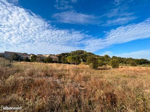 Terrain 301 m² Rognes