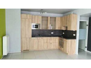 Appartement très lumineux proche de la gare.