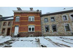 Spacieuse maison au coeur du village de Polleur !