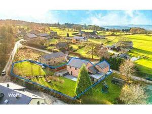 Spacieuse villa de 2017 avec double garage et jardin !