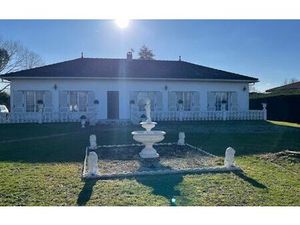 Maison Saint-Loubès 158 m² T-8 à vendre  399 000 €