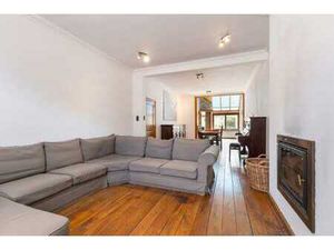 Maison de maître pleine de caractère à vendre à Zeebruges!