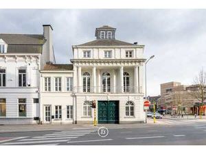 Majestueuse maison de maître