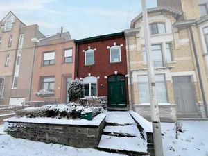 Jolie maison bourgeoise avec 3 chambres  grand jardin et par