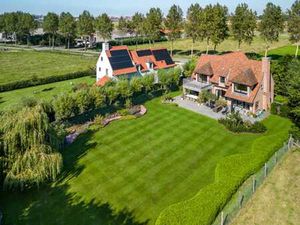 Propriété exceptionnelle  entièrement entourée de nature et