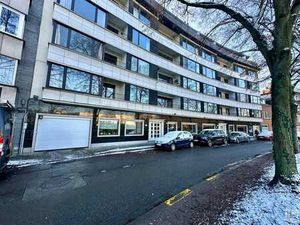 Ruim 2 slaapkamer appartement met terras en mogelijkheid ...