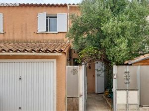 Charmante maison de 79m²  située dans un quartier calme  avec tout accessible à pied (écol