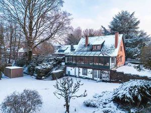 Propriété ds un cadre exceptionnel sur 2 ha 84 a