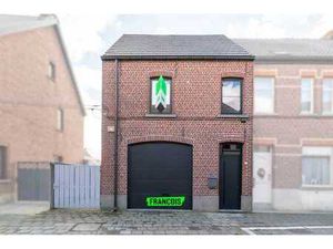 Maison jumelée près du centre de Zottegem !
