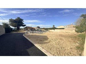 Terrain constructible viabilisé à vendre