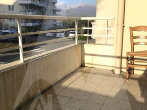 Charmant T1 bis de 33.97 m² en plein centre-ville