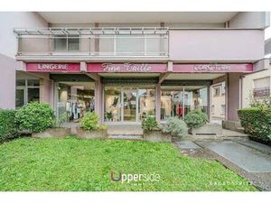 Local commercial à vendre