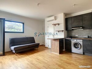 Studio 1 pièce 26 m²