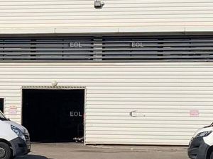 Local d'activités à louer