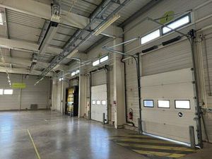 Local d'activités à louer