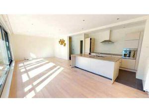 LAEKEN : BEL APPARTEMENT 2 CHAMBRES +/- 90M2 AVEC JARDIN