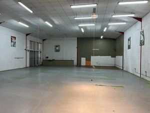 Local d'activités à louer