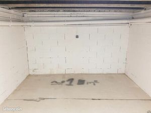 Box / Garde-meubles de 10 m2