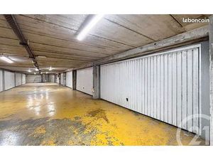 Box fermé 23 m² – Paris 13e (Patay / Masséna) – Électricité