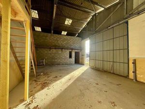 Local d'activités à louer