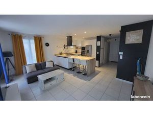 Maison récente Montardon 3 chambres avec jardin et terrasse