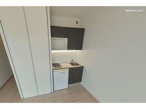 Studio 1 pièce 20 m²