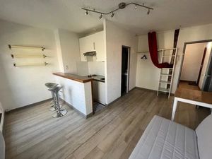 JEAN JAURES  beau Studio 20 M² disponible
