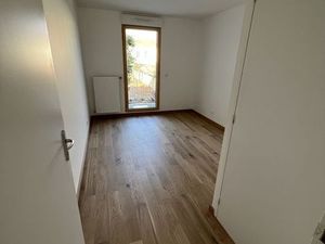 Location appartement 4 pièces 80 m² à Lyon 8 (69008)