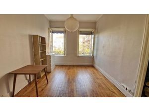Location appartement 1 pièce 33 m² à Villeurbanne (69100)