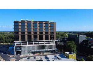 Espace de bureau à louer dans le nouveau projet Ouverture e