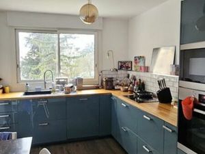 Location appartement 4 pièces 91 m² à Bron (69500)