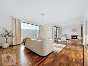 Gribaumont - Superbe Penthouse 3 ch avec 120m2 de terrasses