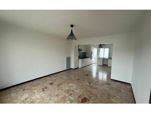 Location appartement  m² T-4 à Lunel  950 €