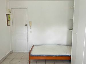 Vente appartement 1 pièce 13 m² Paris 18 (75018)