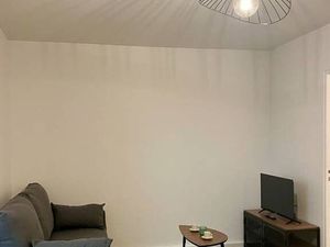 Location appartement 2 pièces 37 m² à Paris 19 (75019)