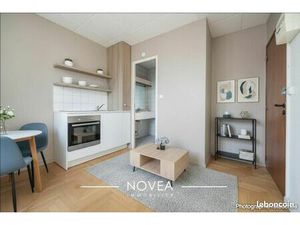 Studio 1 pièce 12 m²