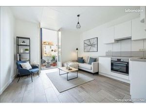 Studio 1 pièce 17 m²