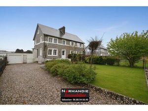 Vente maison 4 pièces 82 m² Saint-Valery-en-Caux (76460)